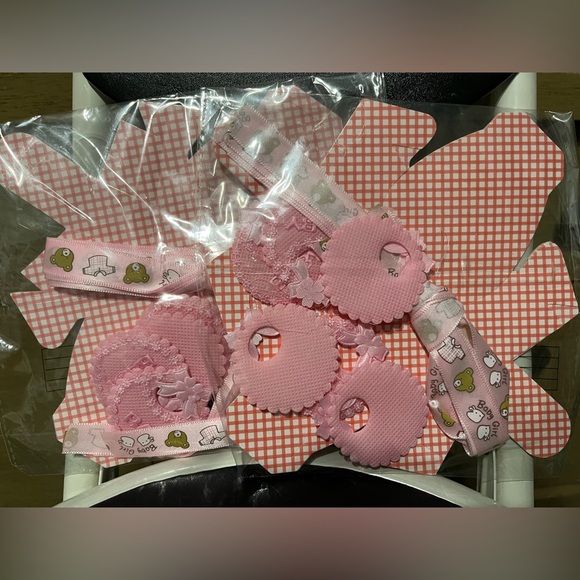 Baby Girl gift box - Picture 2 of 2